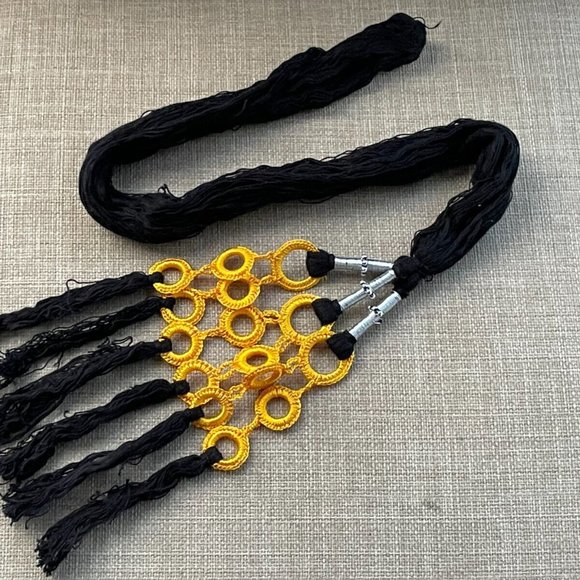 Hair Pranda Black/Yellow Tone Cultural Hair Accessory Traditional Parandi - Picture 2 of 8